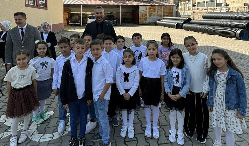 ESKİPAZAR'DA 23 NİSAN KUTLANDI