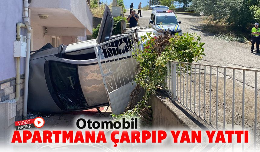 OTOMOBİL APARTMANA ÇARPTI: 5 YARALI