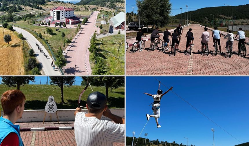 YAZ GENÇLİK KAMPLARI SÜRÜYOR