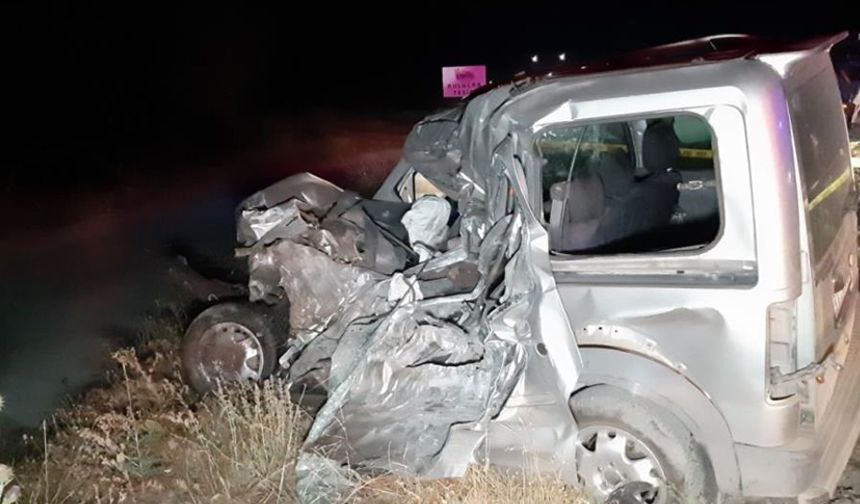 BOLU'DA FECİ KAZA: 1 ÖLÜ 1 YARALI