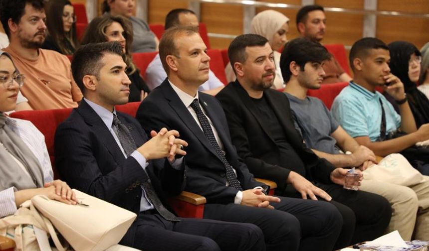 BARÜ'DE TÜRKÇE YAZ OKULU BAŞLADI