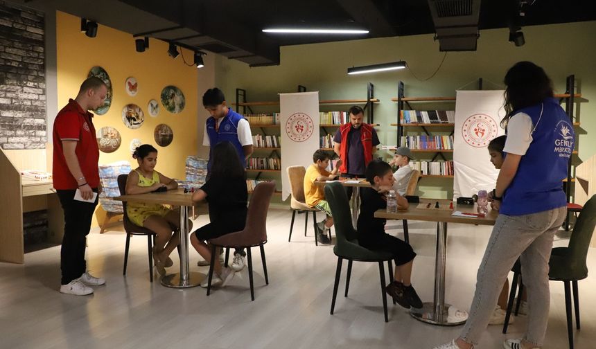 STADYUM GENÇ OFİSTE AKIL VE ZEKA YARIŞMASI HEYECANI