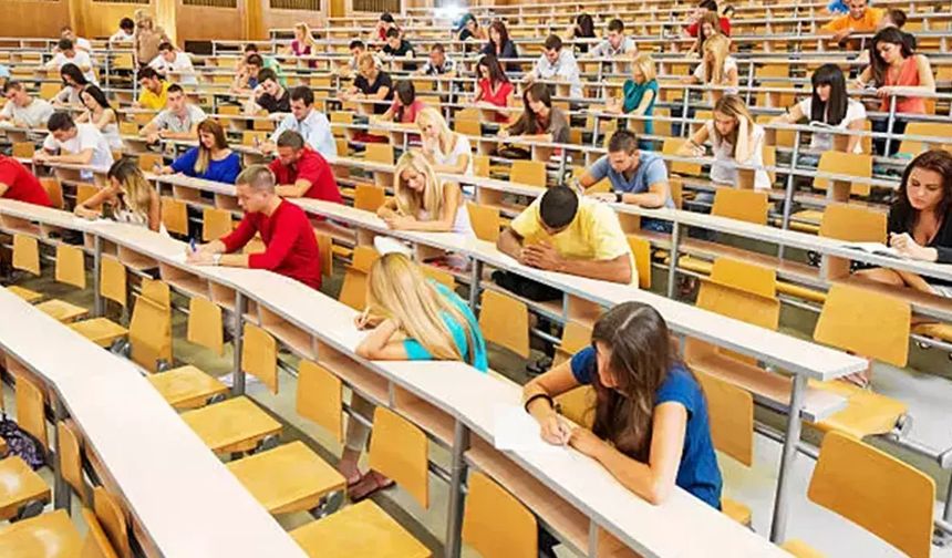 2025 YKS’DE 778 BİN ADAY ÜNİVERSİTELERE YERLEŞTİ