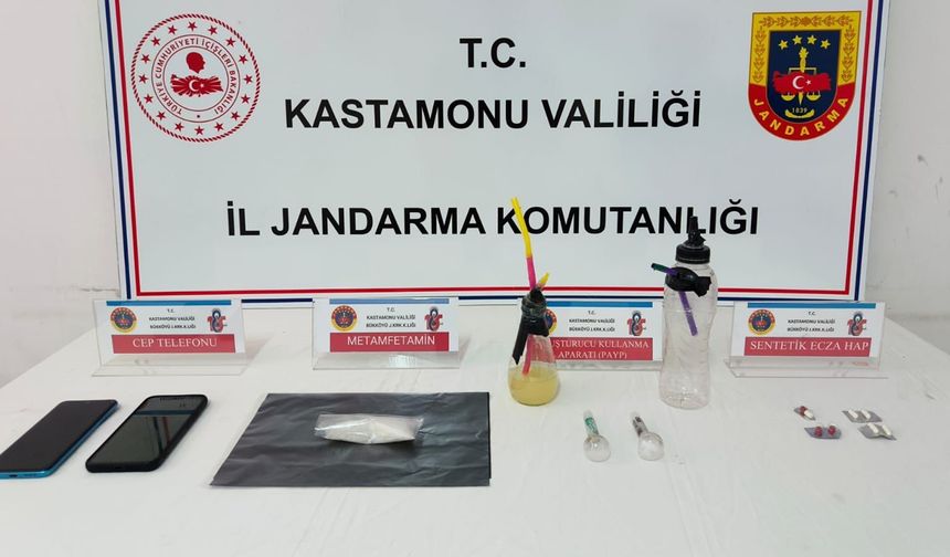 KASTAMONU İL JANDARMA KOMUTANLIĞINDAN UYUŞTURUCU OPERASYONU