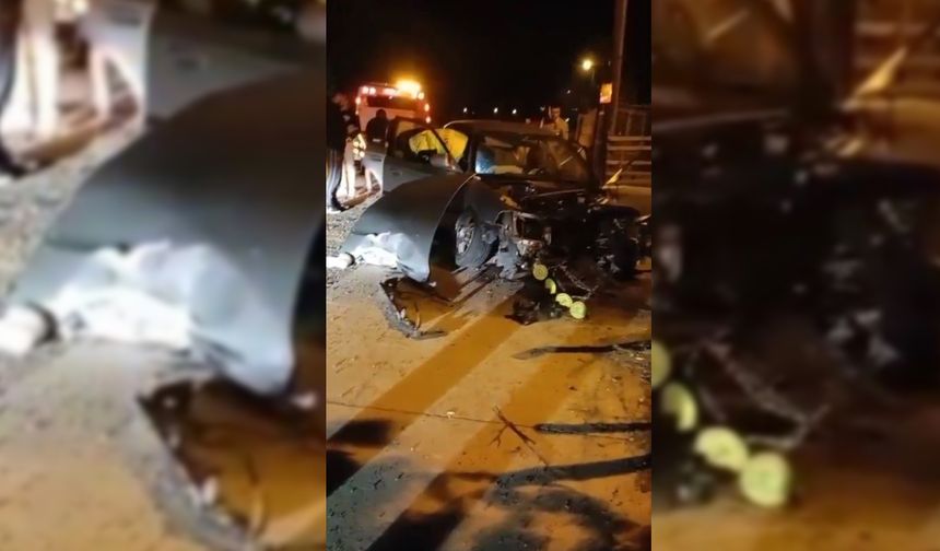 OTOMOBİL ÖNCE EVE SONRA DİREĞE ÇARPTI 1'İ AĞIR 3 YARALI