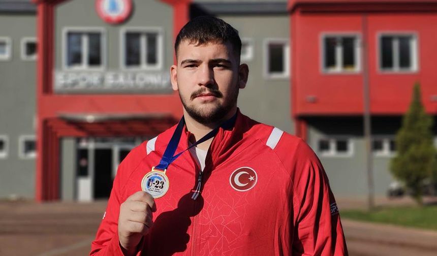 BALKAN ŞAMPİYONU BERAT YENİ HEDEFLERE YÜRÜYOR