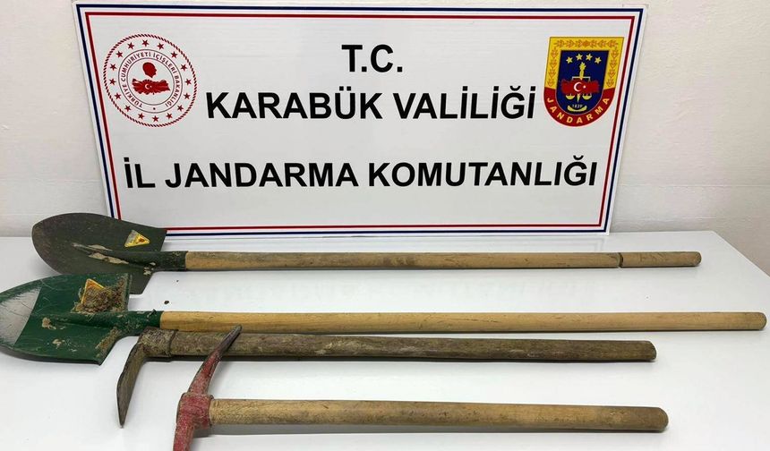 KAÇAK KAZIYA SUÇÜSTÜ: 3 GÖZALTI