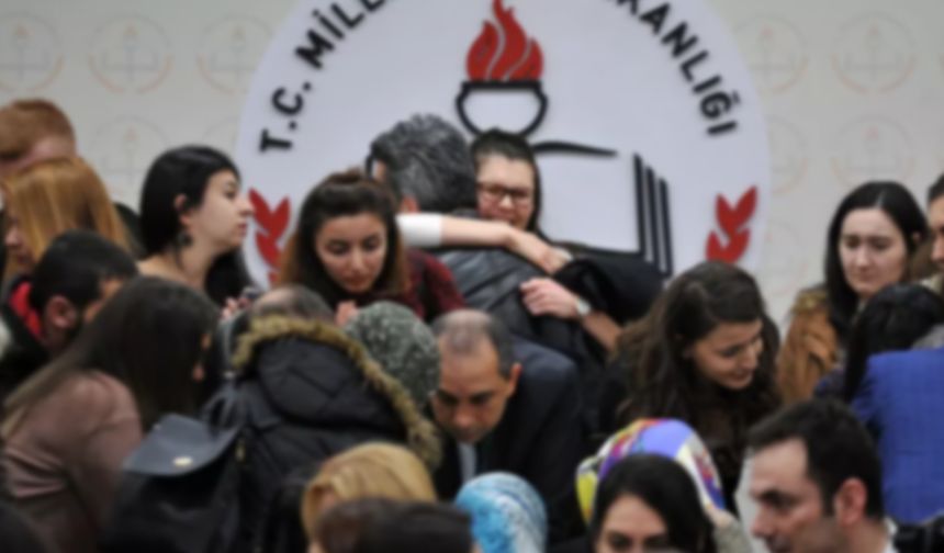 15 BİN SÖZLEŞMELİ ÖĞRETMEN ATAMASI İÇİN TERCİH BAŞVURULARI BAŞLADI