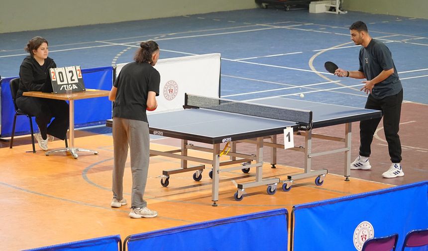 YURTLAR ARASI MASA TENİSİ TURNUVASI BAŞLADI