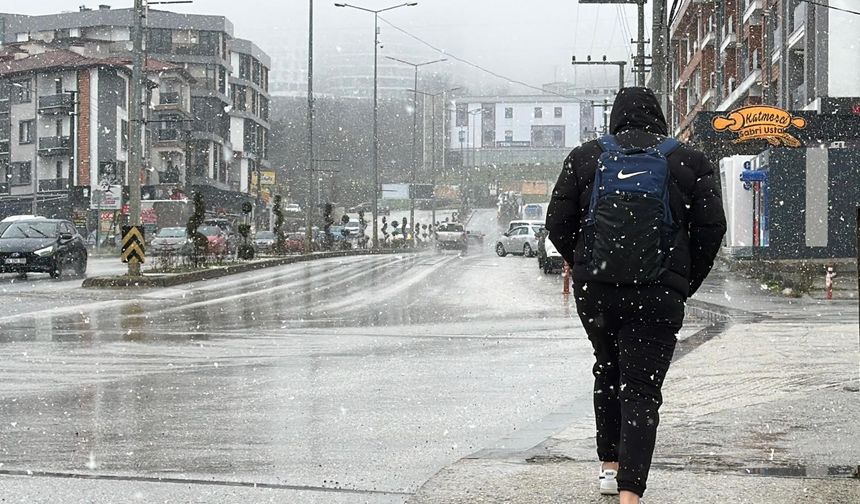 DÜZCE’DE OKULLAR TATİL EDİLDİ