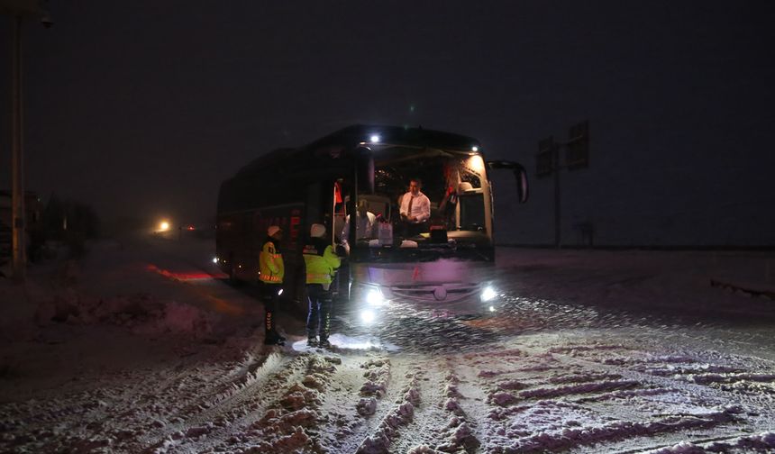 KASTAMONU'DA AĞIR TONAJLI ARAÇLARIN GEÇİŞİNE İZİN VERİLMİYOR