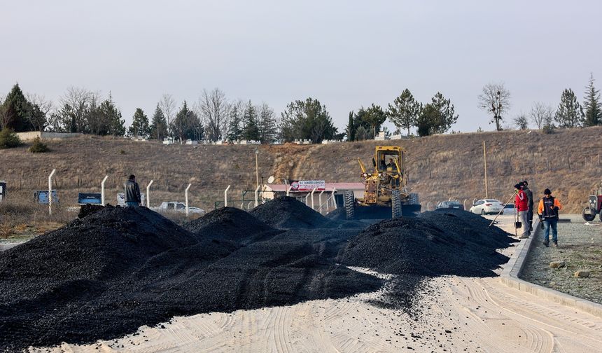 TAŞKÖPRÜ BELEDİYESİNDE ASFALT ÇALIŞMALARI DEVAM EDİYOR