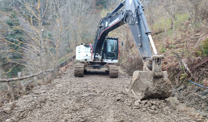 ULUS'TA AŞIRI YAĞIŞ NEDENİ İLE HEYELAN MEYDANA GELDİ