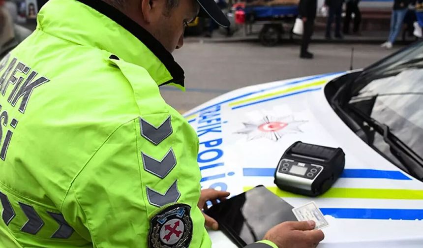 TRAFİK HIZ KURALLARI SİL BAŞTAN: 9 KADEMELİ CEZA SİSTEMİ