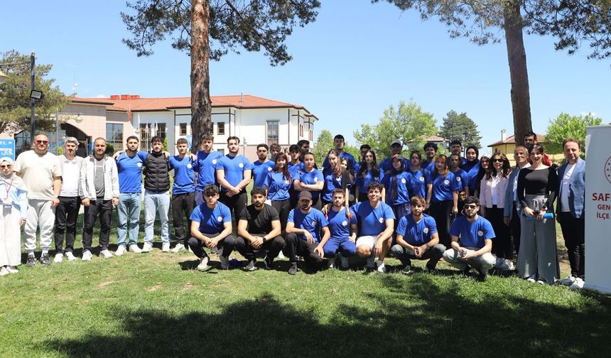 SAFRANBOLU'DA 'GENÇLİK SPOR FESTİVALİ' DÜZENLENDİ