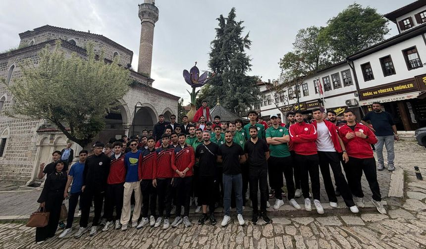 BASKETBOL TÜRKİYE ŞAMPİYONASI ÖNCESİ KÜLTÜR VE SPOR BULUŞTU