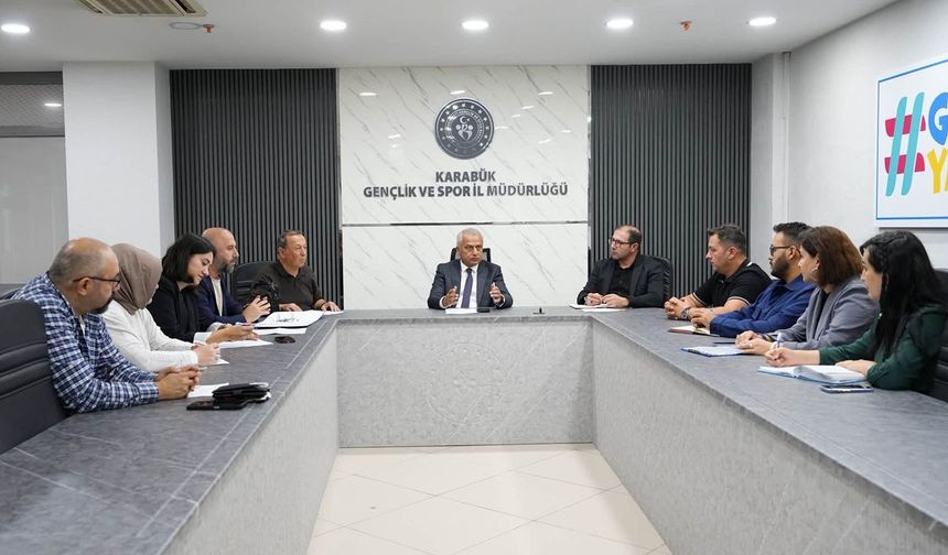 KARABÜK GENÇLİK VE SPOR İL MÜDÜRLÜĞÜNDE İŞ GÜVENLİĞİ TOPLANTISI