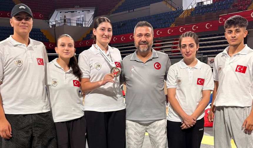 HATİCE GÜNAYDIN TÜRKİYE ŞAMPİYONASI BİLETİNİ ALDI