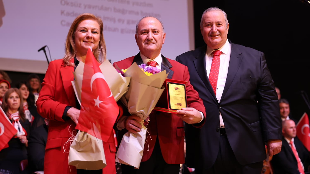 Cumhuriyet Atatürk3