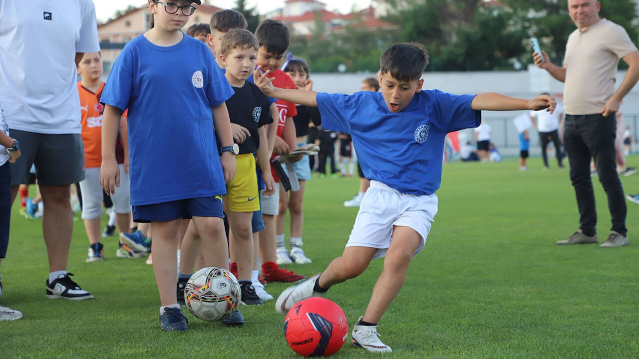 Gsb Spor Okullari Safranboluda Acildi1