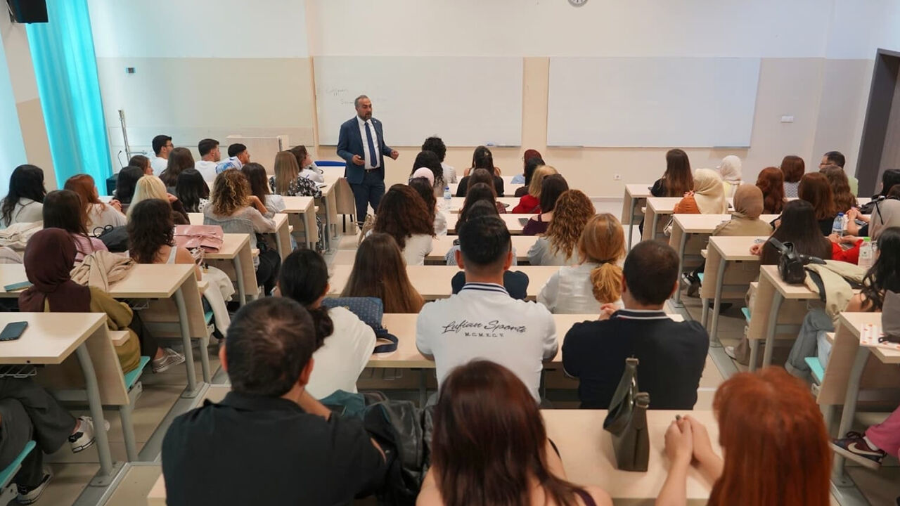 BARÜ’DE İLK DERSİN KONUSU “TERÖRSÜZ TÜRKİYE”