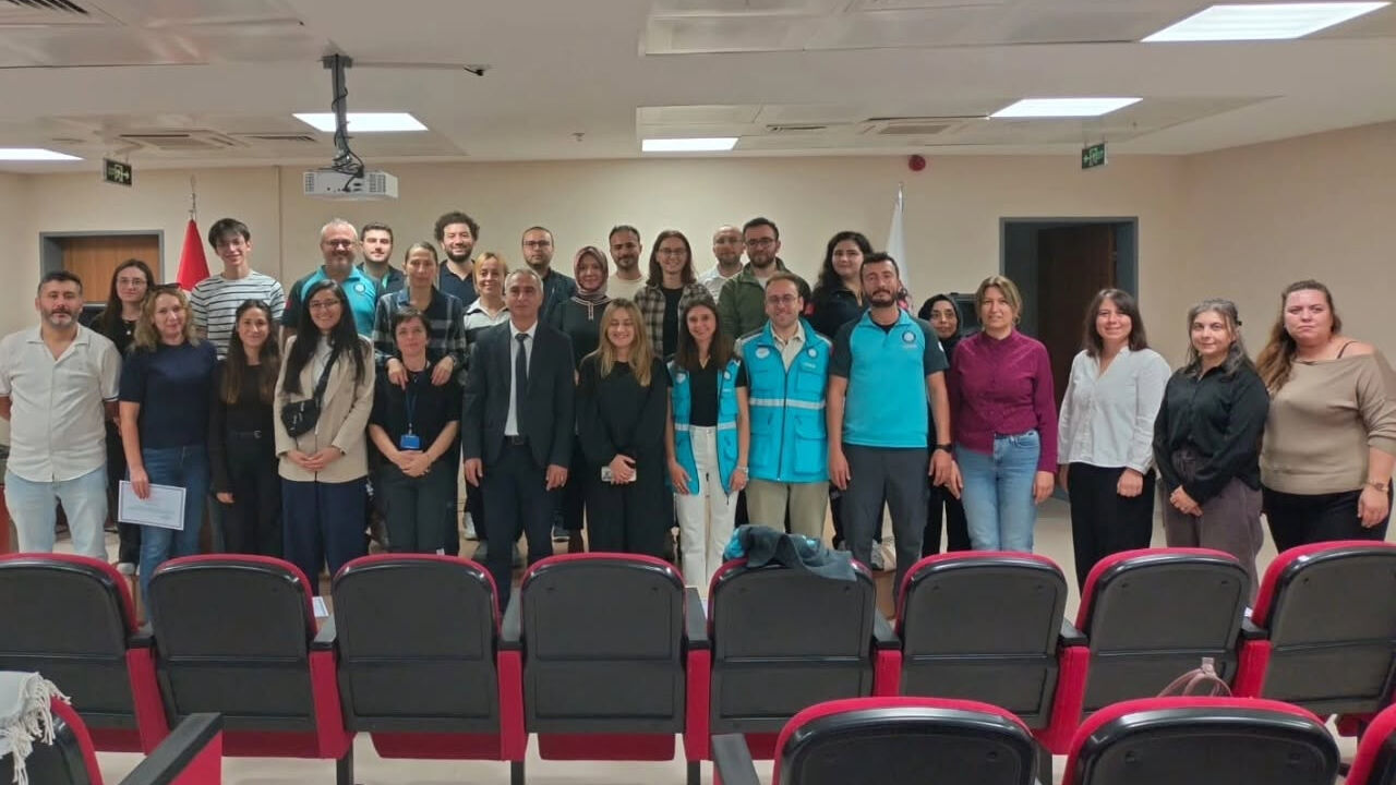 22 UMKE PERSONELİNE PSİKOSOSYAL DESTEK EĞİTİMİ